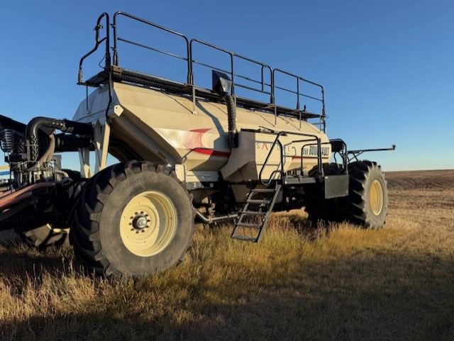 2012 Bourgault 3320XTC/7950 Air Drill
