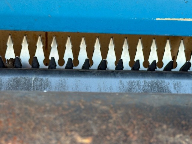 2022 Shelbourne XCV42 Header Stripper