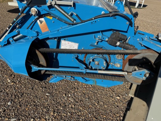 2022 Shelbourne XCV42 Header Stripper