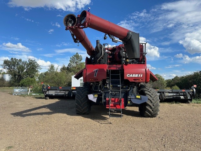 2017 Case IH 9240 Combine