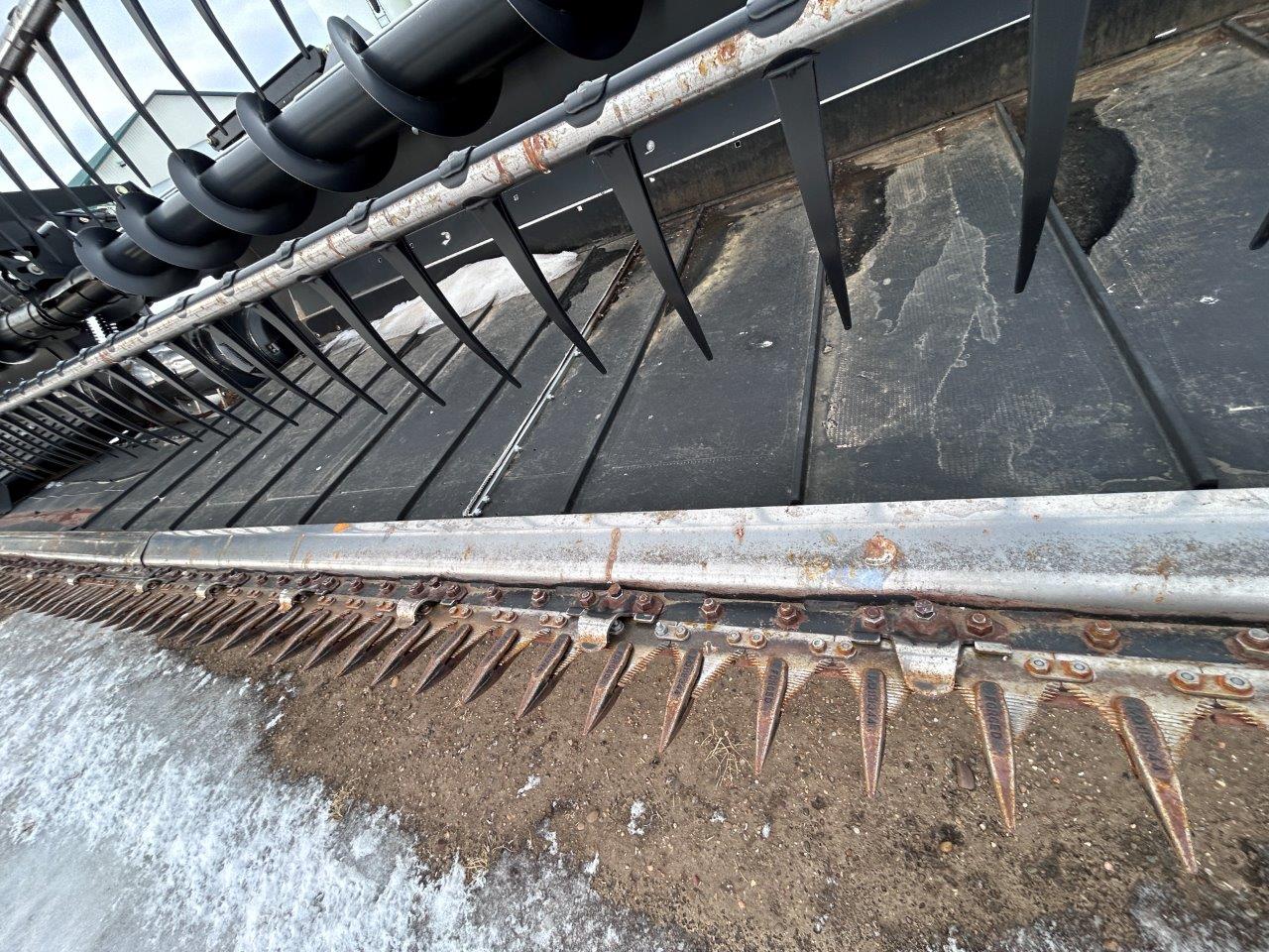 2015 MacDon FD75-45 Header Combine