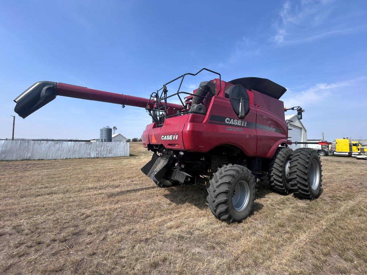 2011 Case IH 8120 Combine