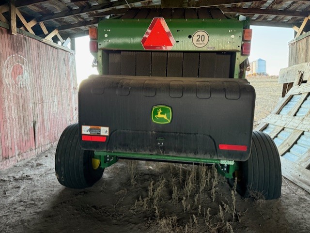2021 John Deere 560M Baler/Round