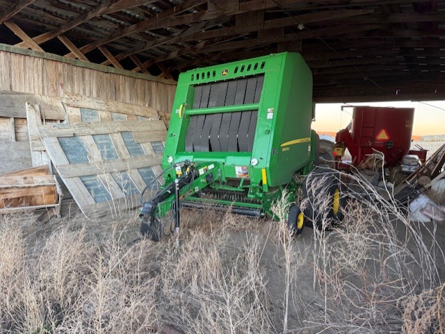 2021 John Deere 560M Baler/Round