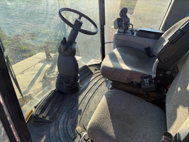 2014 New Holland SPEEDR200 Windrower