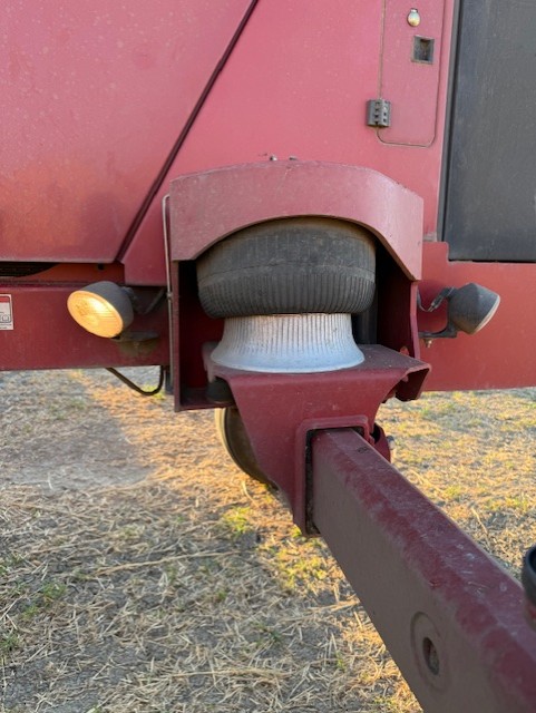 2014 New Holland SPEEDR200 Windrower