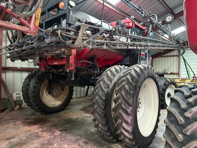 2007 Apache AS1210 Sprayer/High Clearance