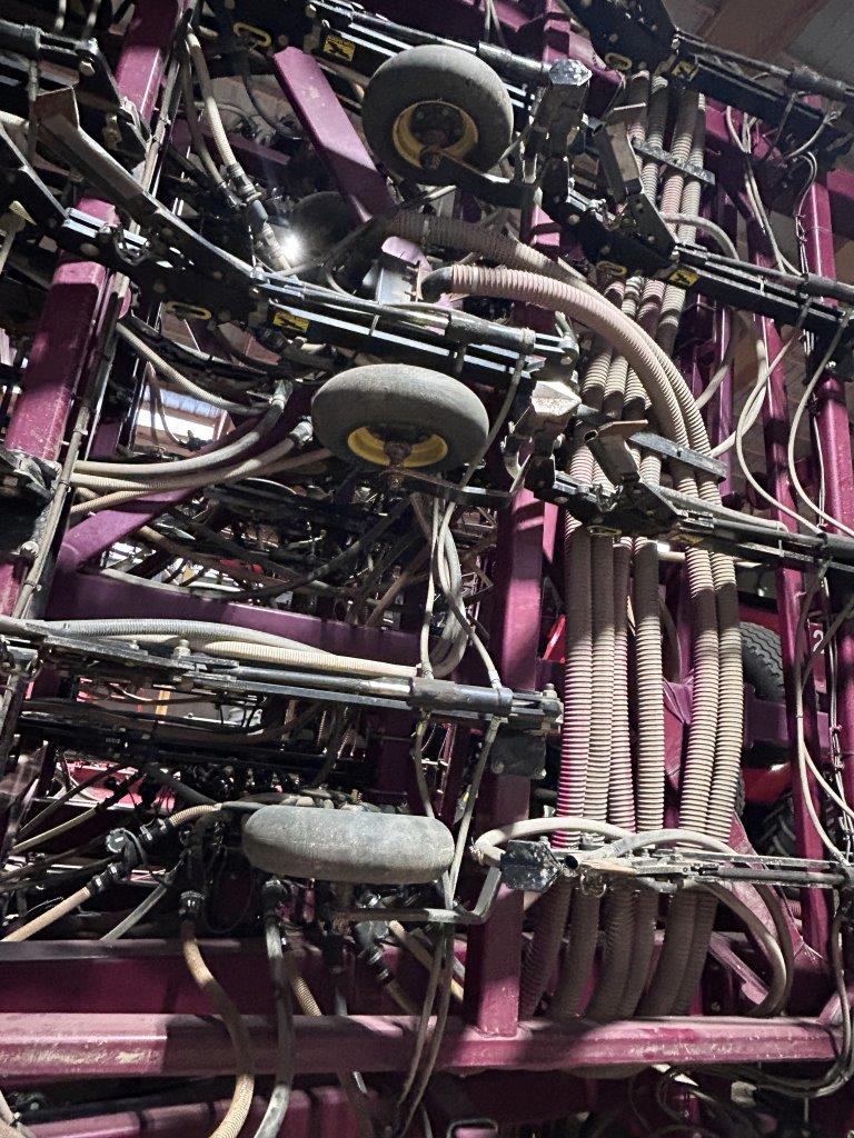 2015 Seed Hawk 6012 Air Seeder