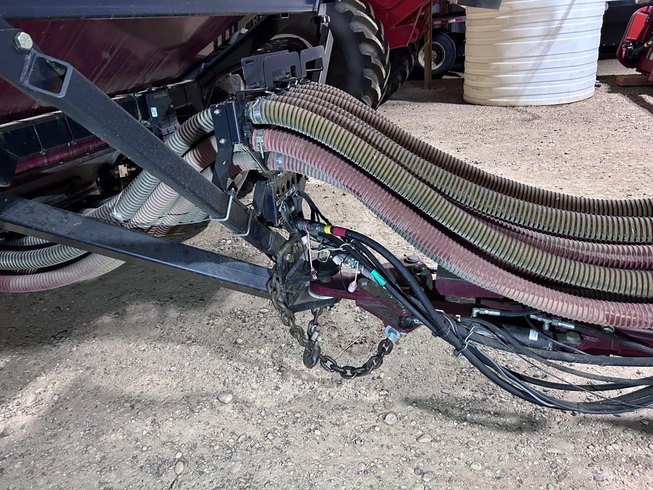 2015 Seed Hawk 6012 Air Seeder