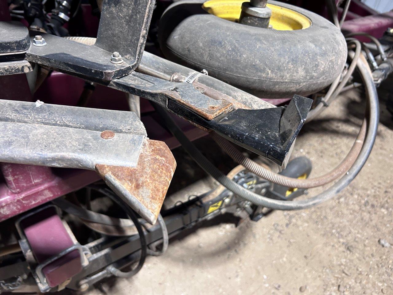 2015 Seed Hawk 6012 Air Seeder