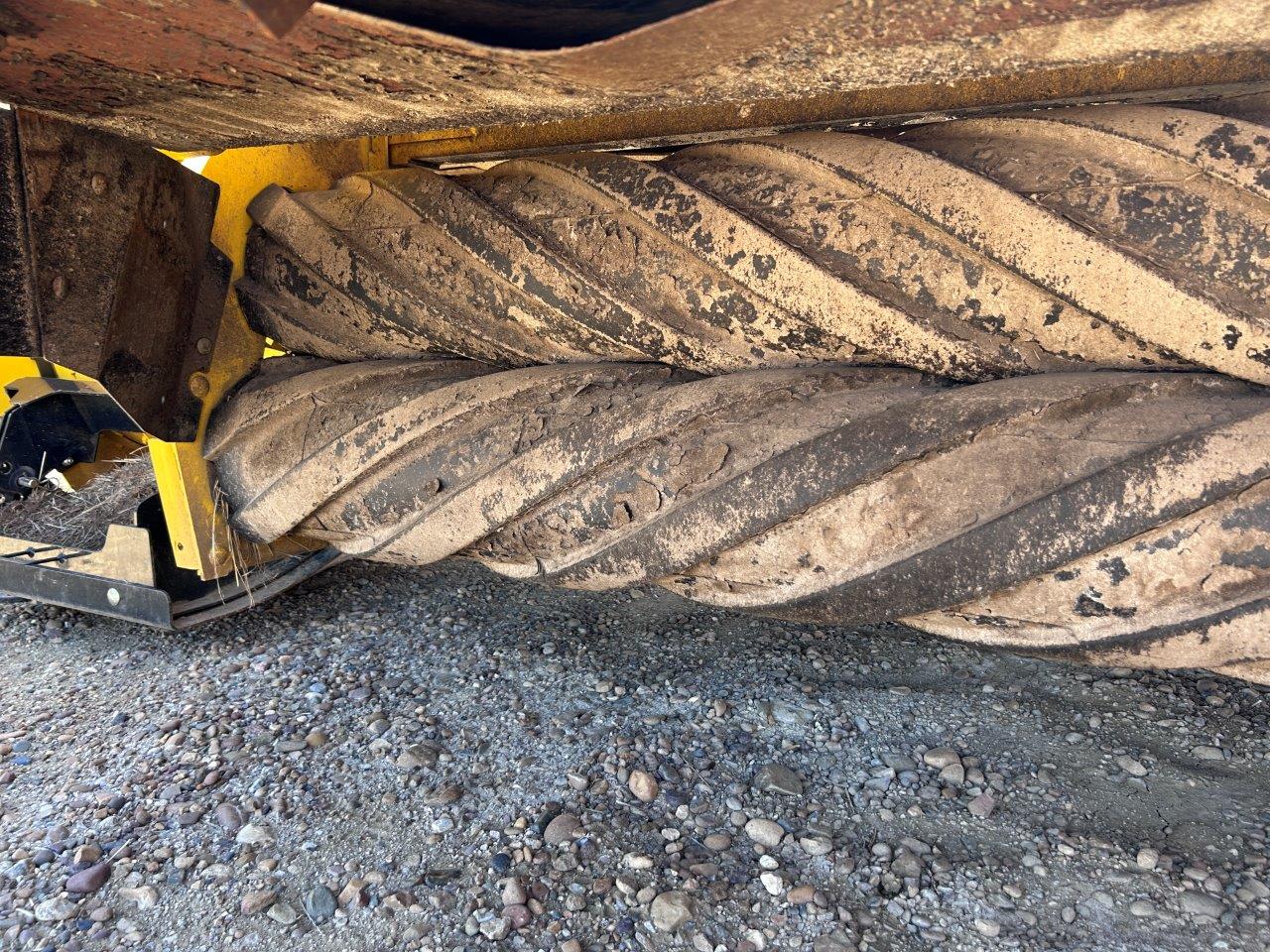 2022 New Holland DB416 Windrower Disc Header