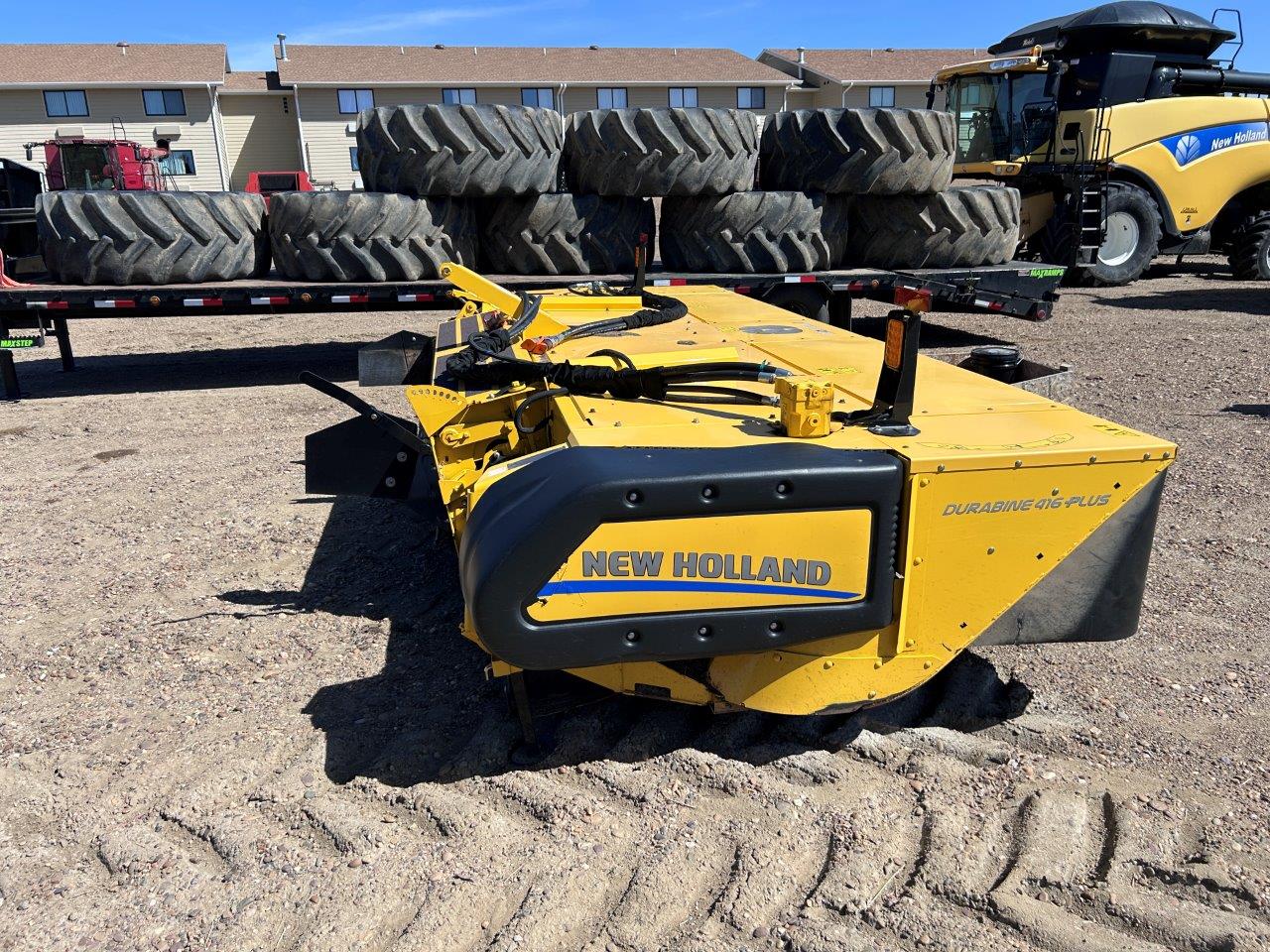 2022 New Holland DB416 Windrower Disc Header