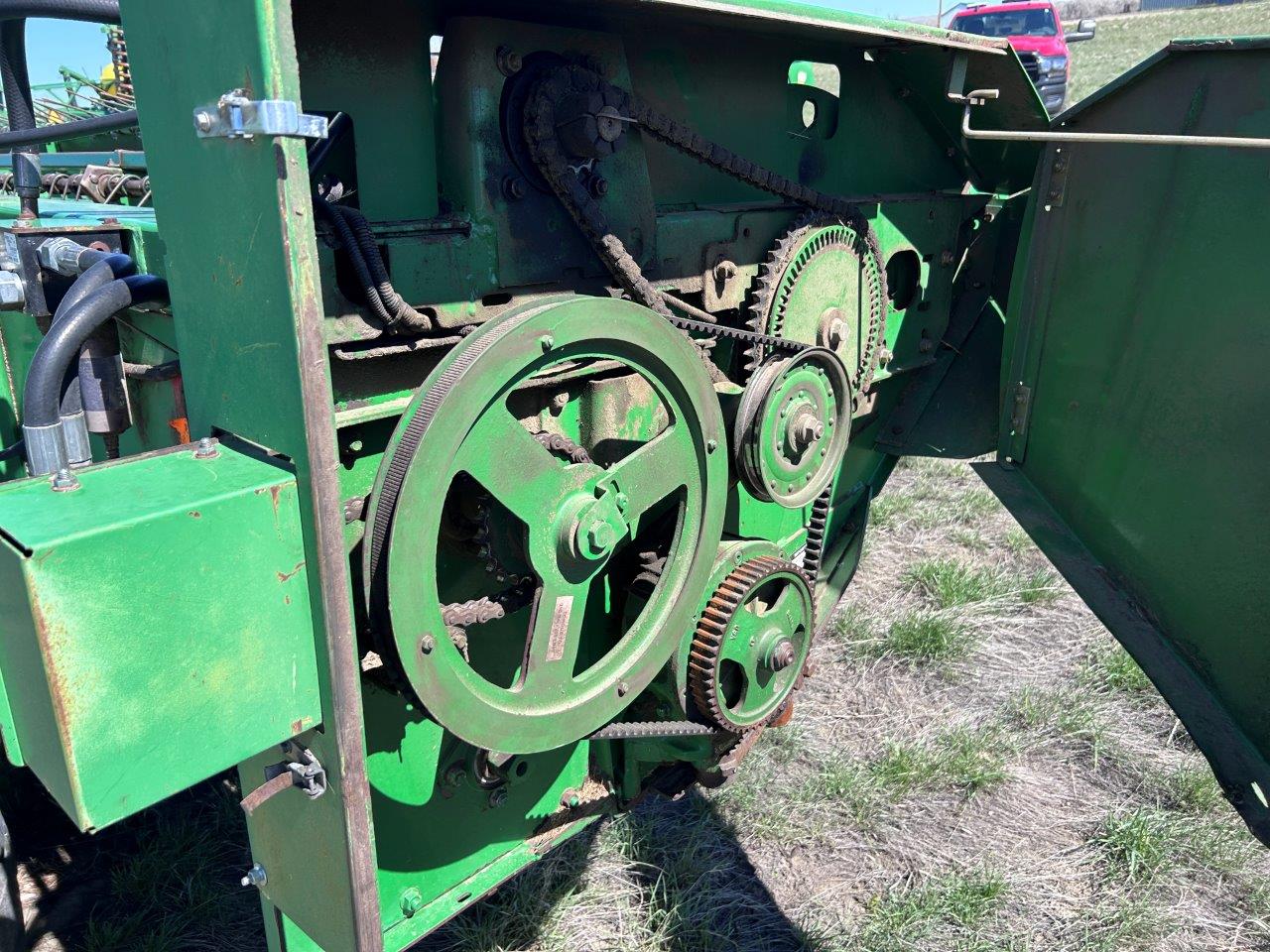 2007 John Deere 4895 Windrower
