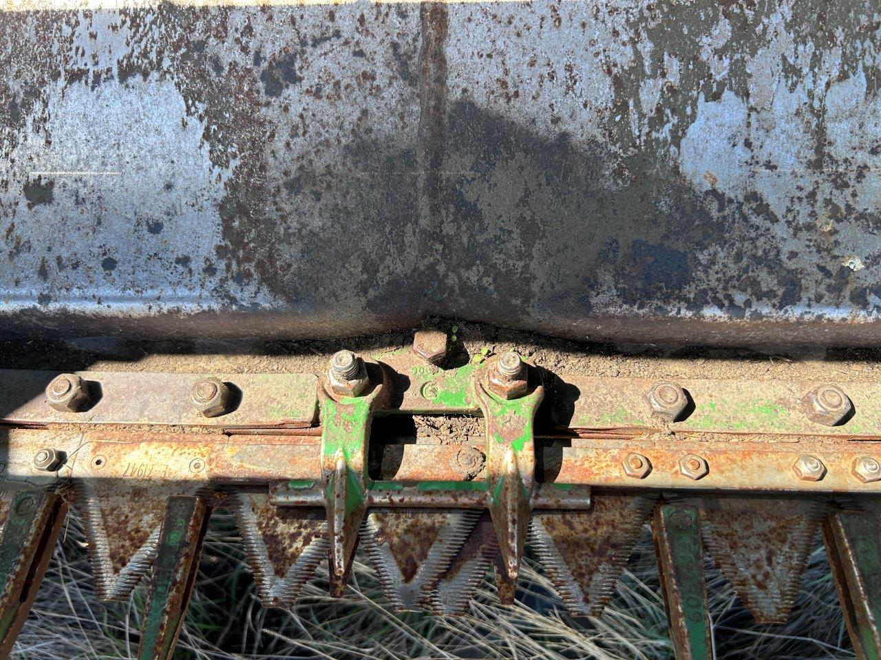 2007 John Deere 4895 Windrower