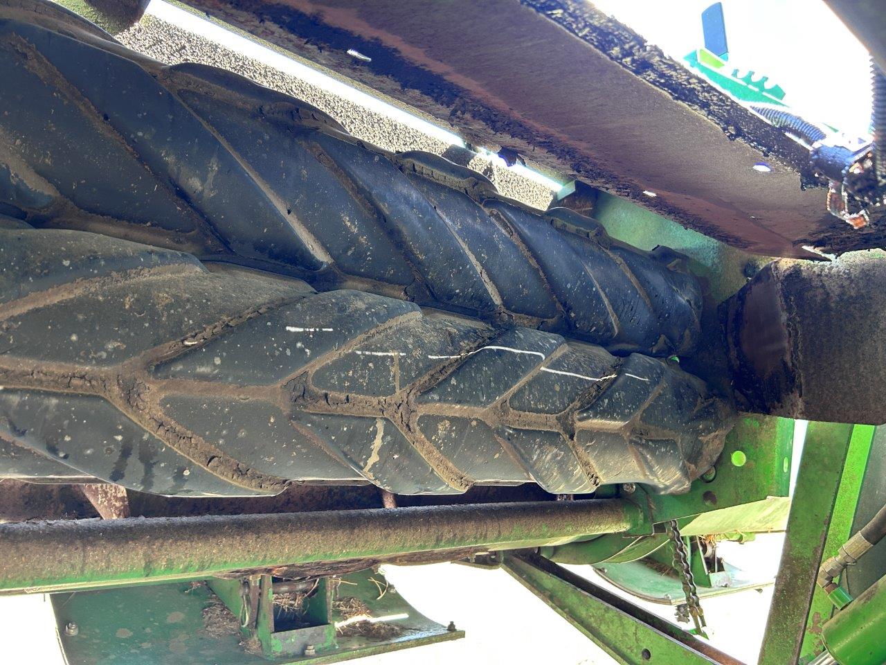 2007 John Deere 4895 Windrower