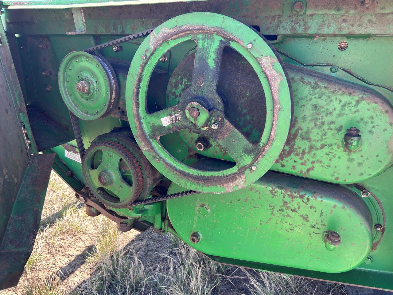 2007 John Deere 4895 Windrower