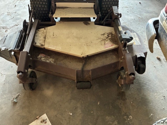 2015 Grasshopper 725KT Mower/Front Deck