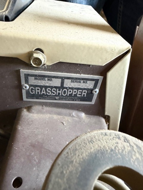 2015 Grasshopper 725KT Mower/Front Deck