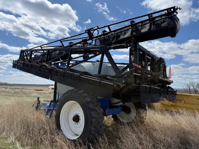 2008 New Holland SF216 Sprayer