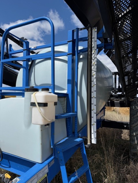 2008 New Holland SF216 Sprayer