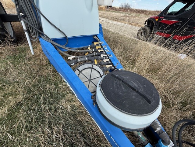 2008 New Holland SF216 Sprayer