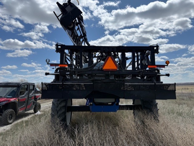 2008 New Holland SF216 Sprayer