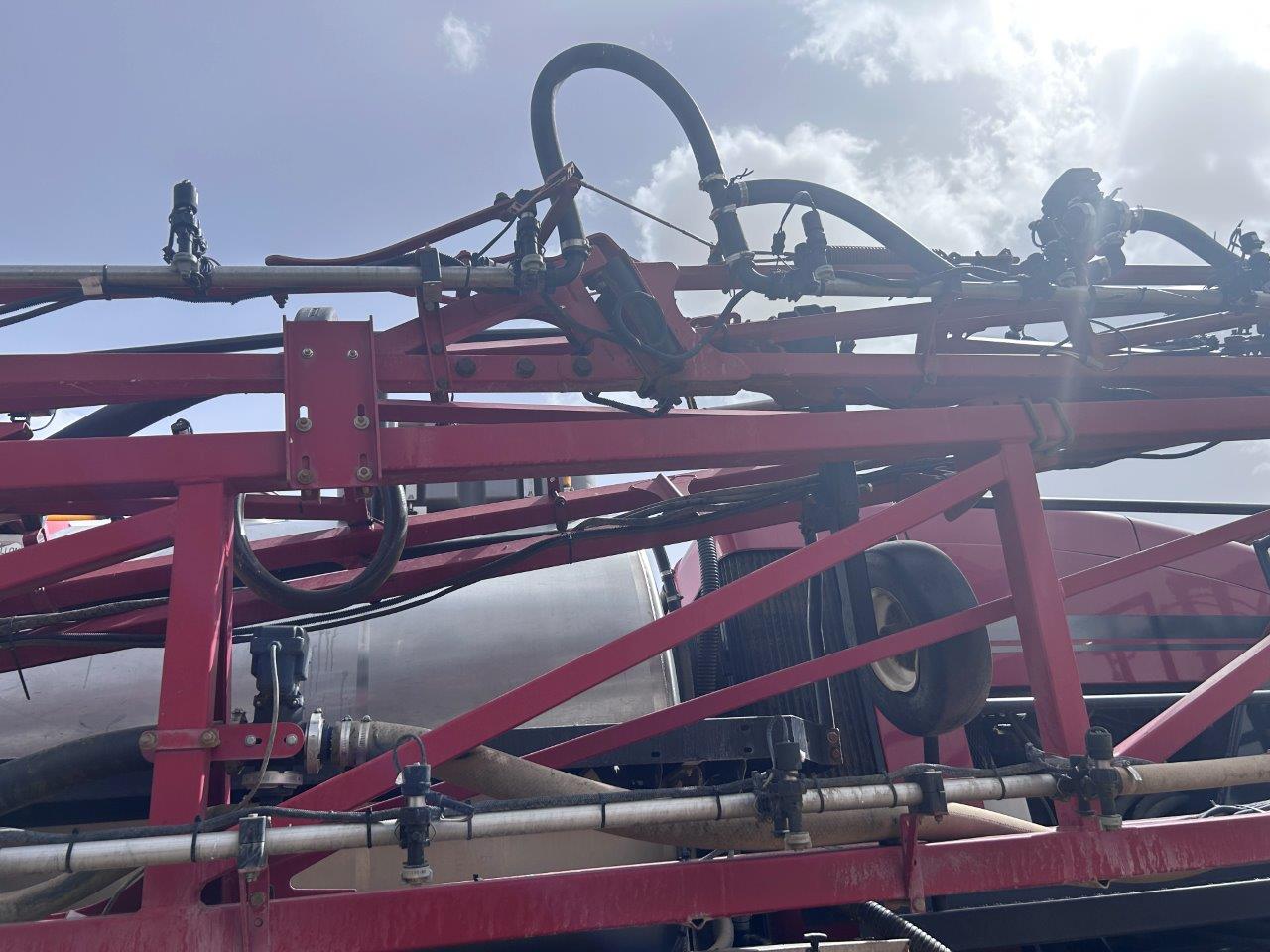 2009 Case IH PAT4420 Sprayer/High Clearance