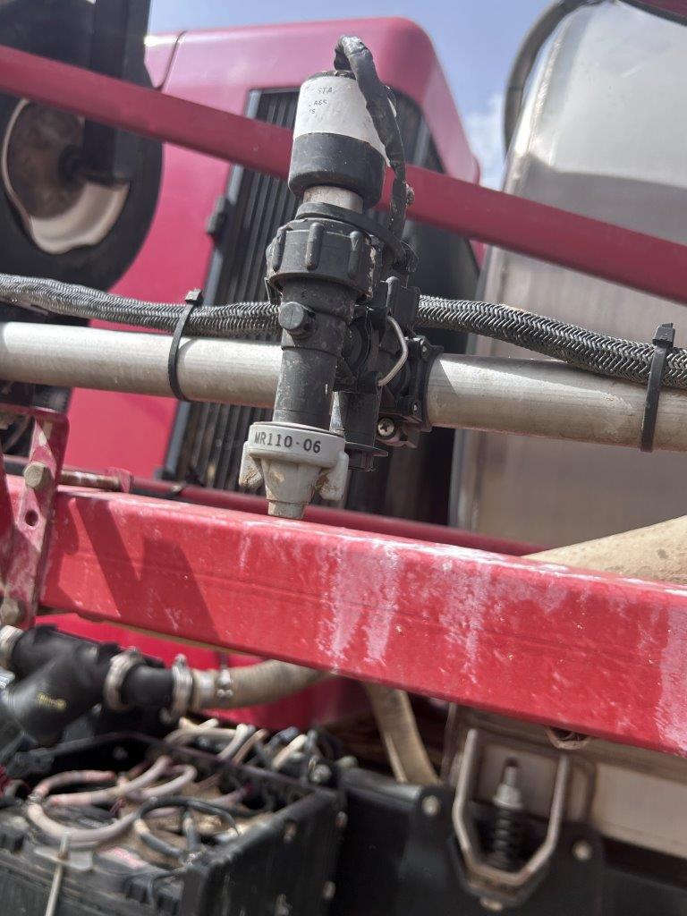 2009 Case IH PAT4420 Sprayer/High Clearance