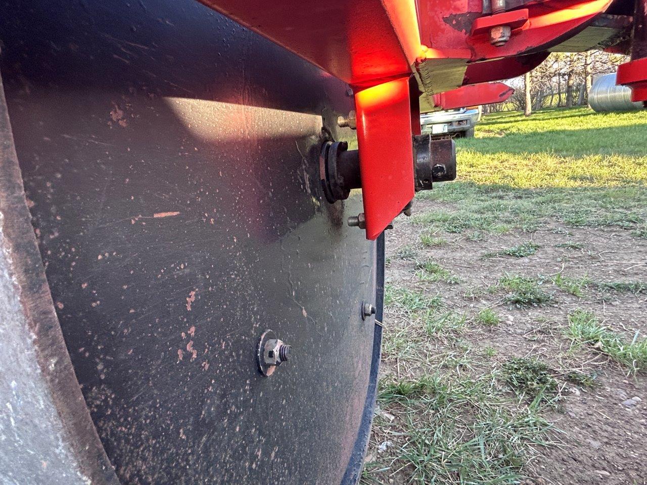 2005 Riteway 4245 Land Roller