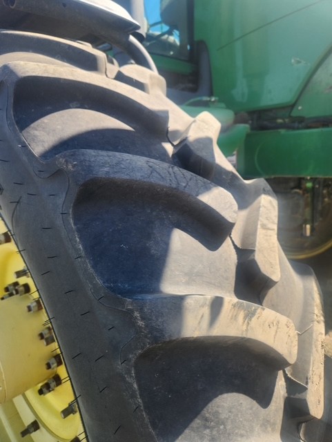 2011 John Deere 4930 Sprayer/High Clearance