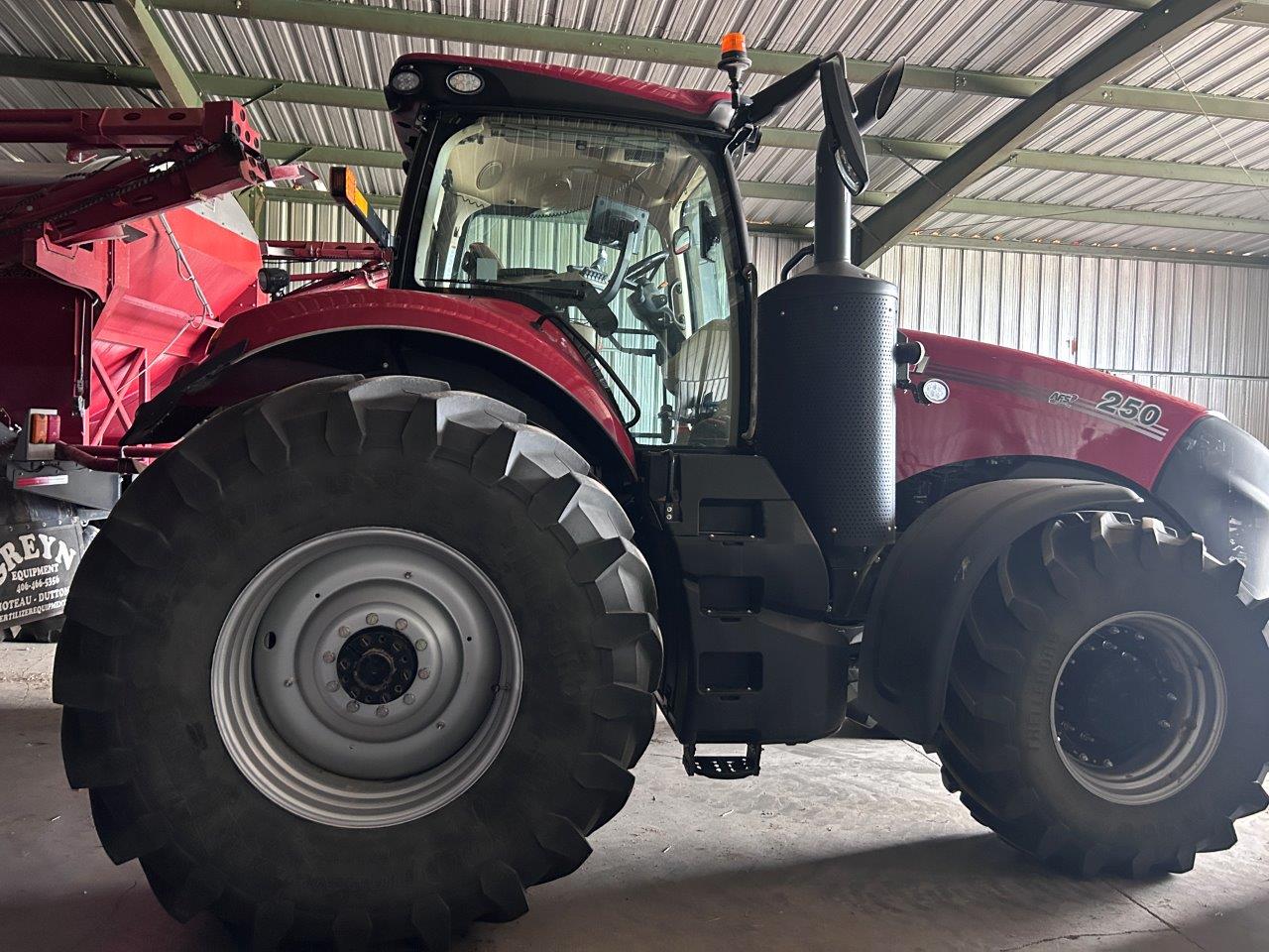 2021 Case IH Magnum 250 AFS Tractor