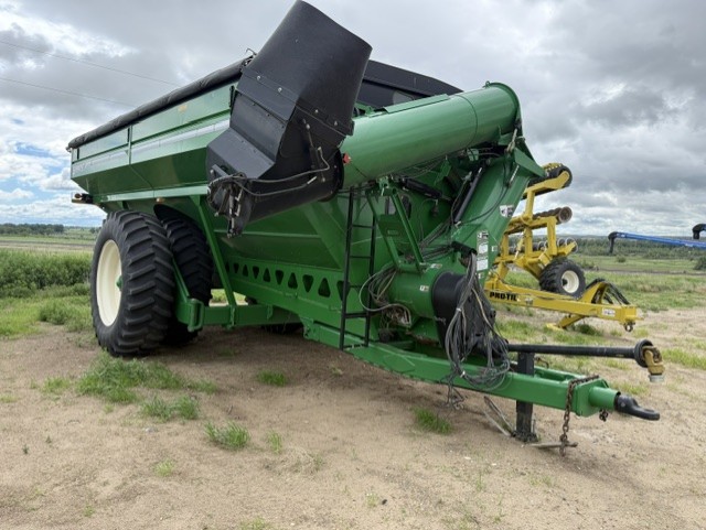 2013 Brent 1196 Grain Cart