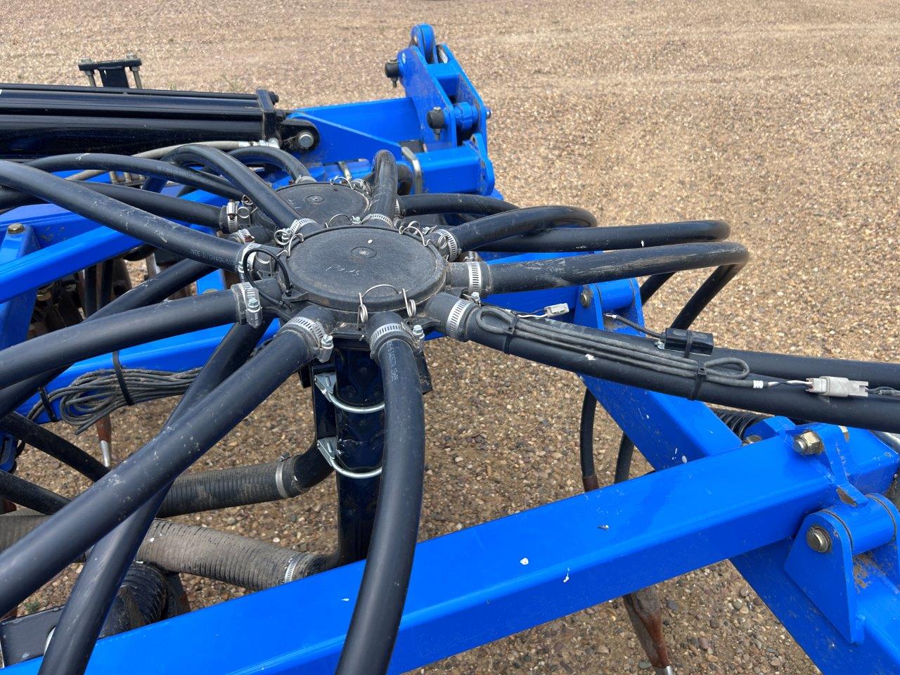 2016 New Holland P2050 Air Drill