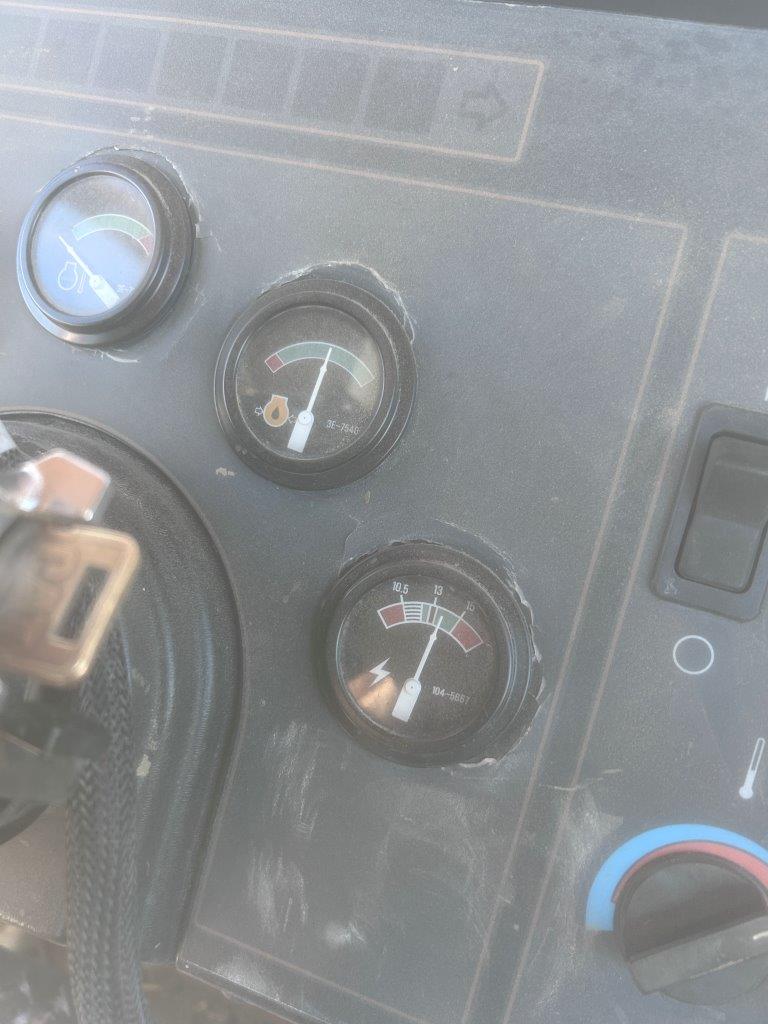 1994 Challenger 85C Tractor