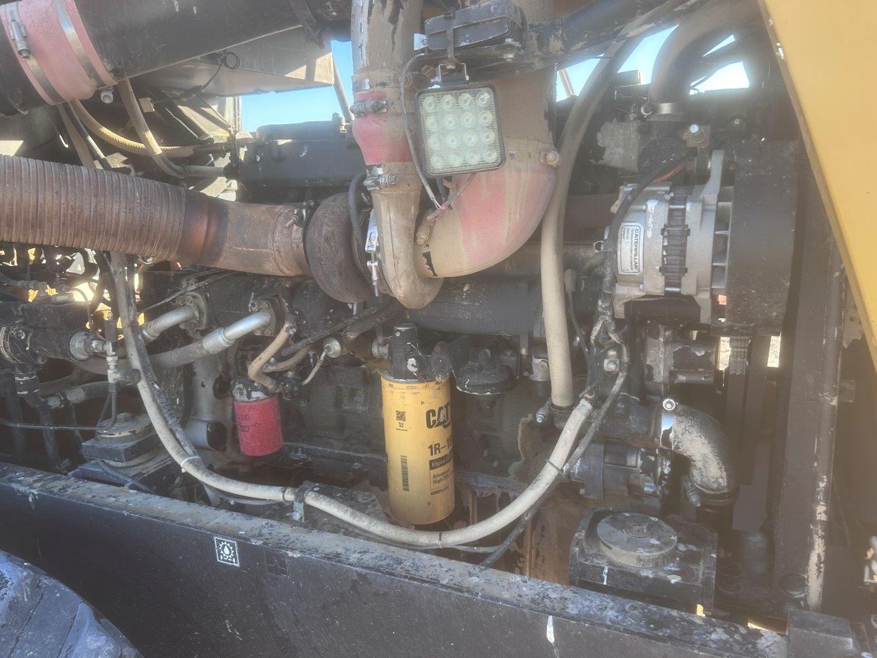 1994 Challenger 85C Tractor
