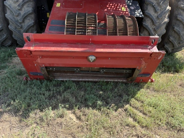 2016 Case IH 8240 Combine