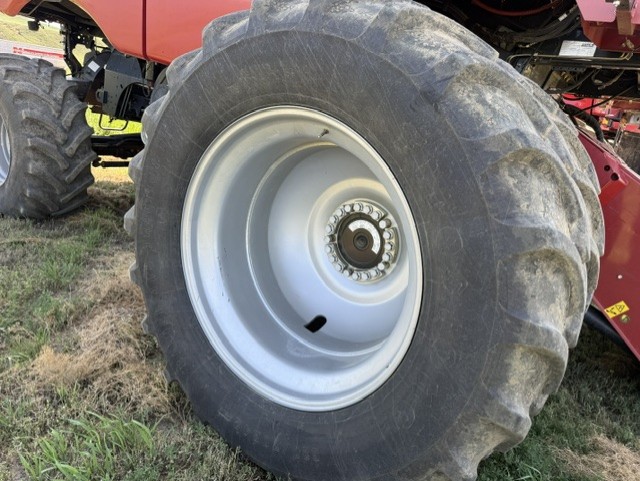 2016 Case IH 8240 Combine