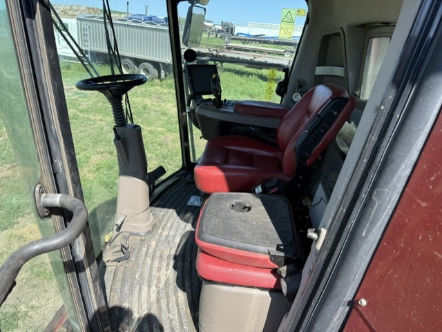 2016 Case IH 8240 Combine