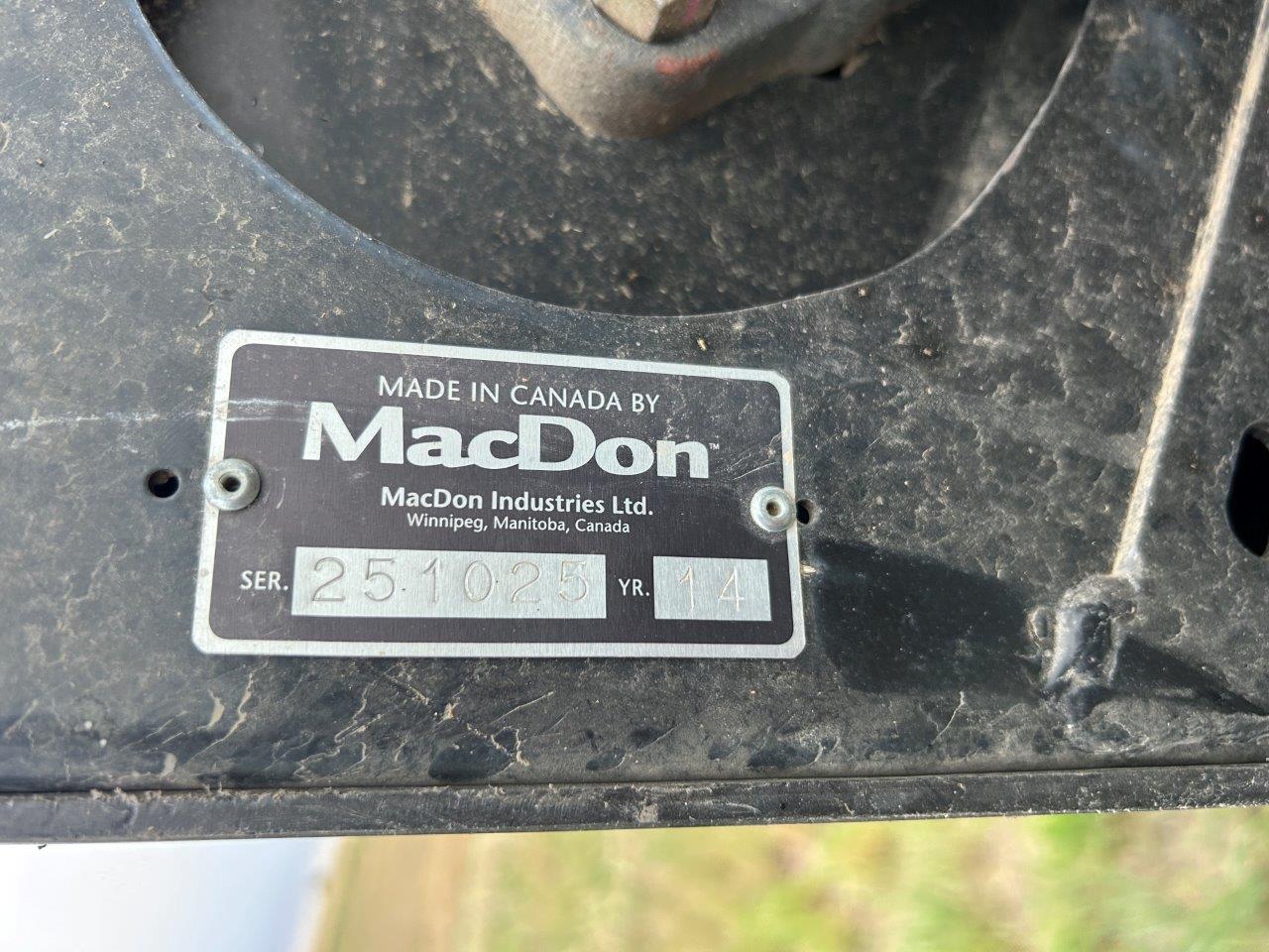2014 MacDon FD75 Header Draper