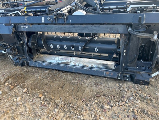 2016 MacDon FD75-45 Header Combine
