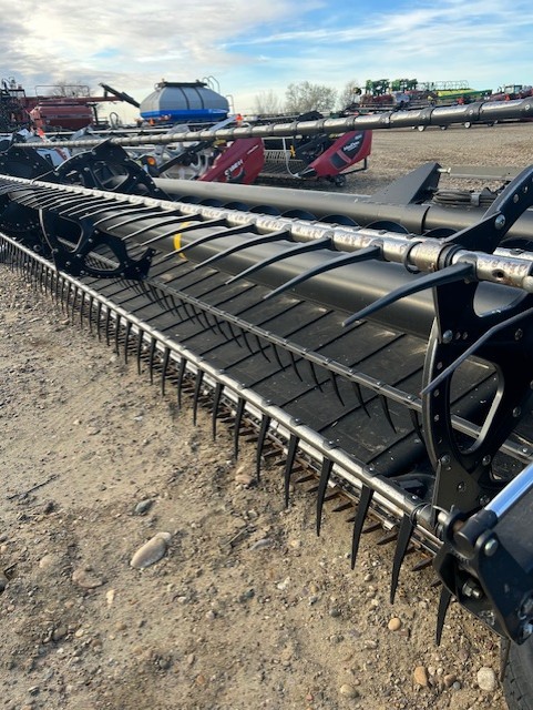 2016 MacDon FD75-45 Header Combine