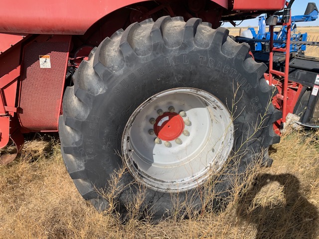 1999 Case IH 2388 Combine