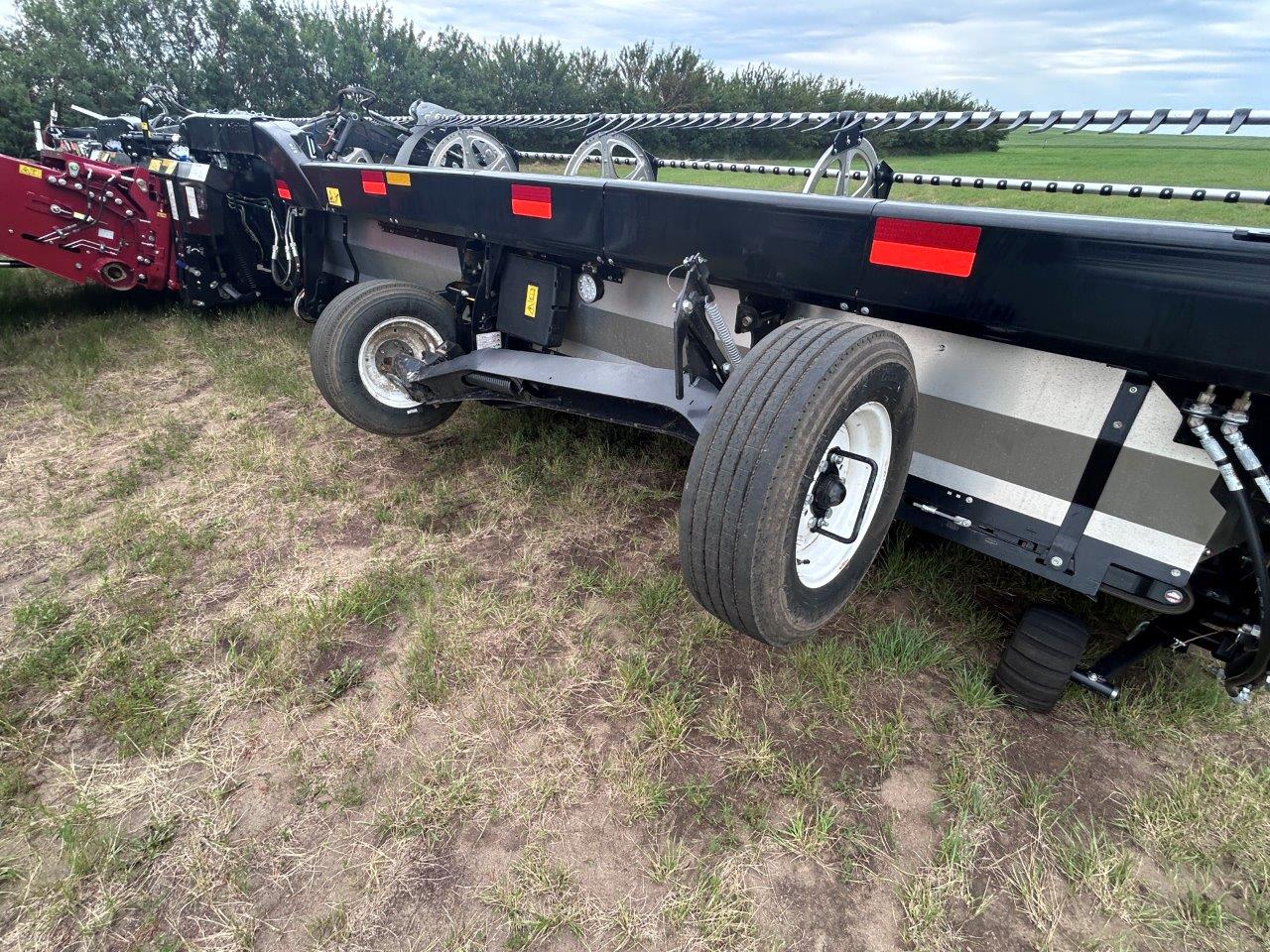 2025 MacDon FD250 Header Combine