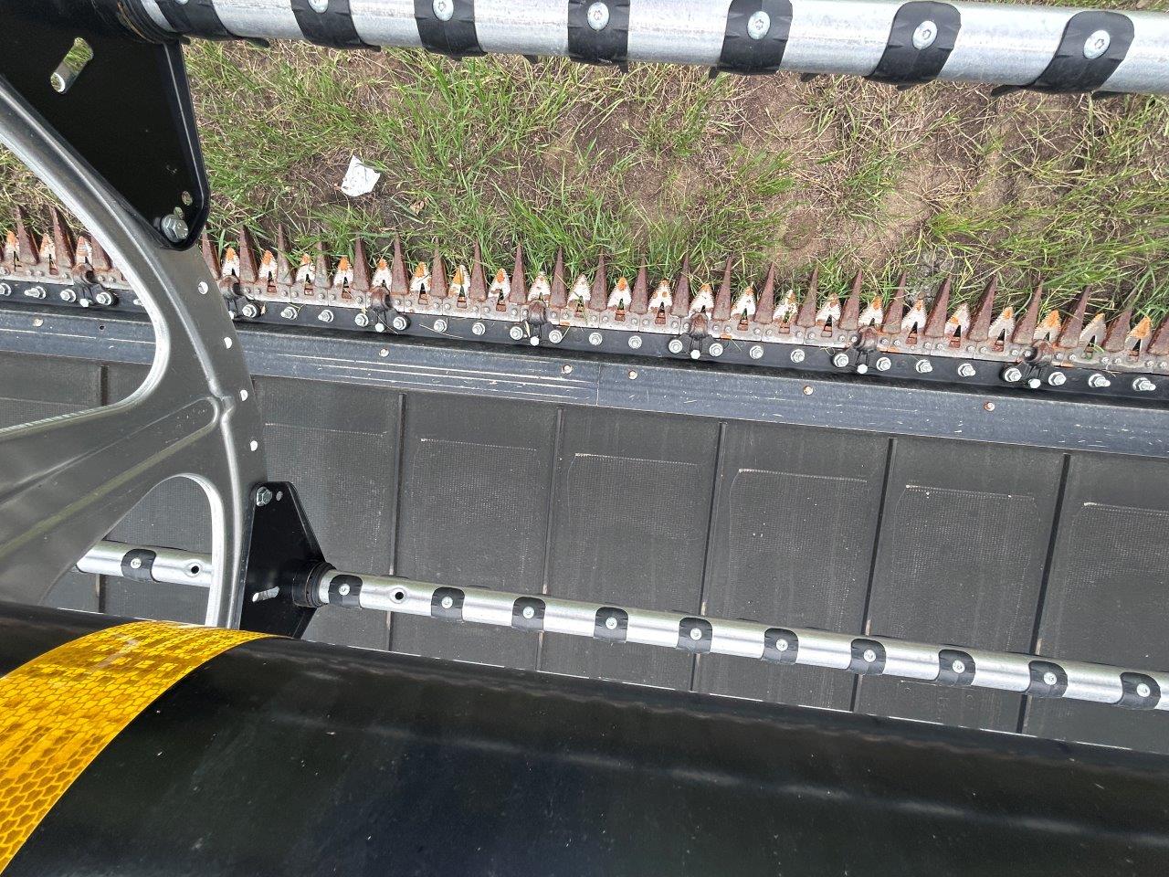 2025 MacDon FD250 Header Combine