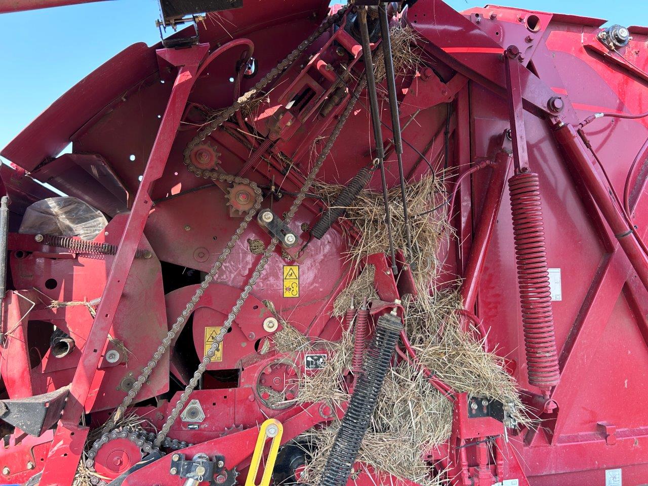 2018 New Holland Rollbelt 560 Baler/Round