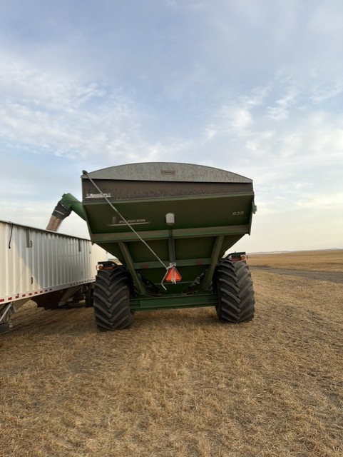 2007 Parker 938 Grain Cart