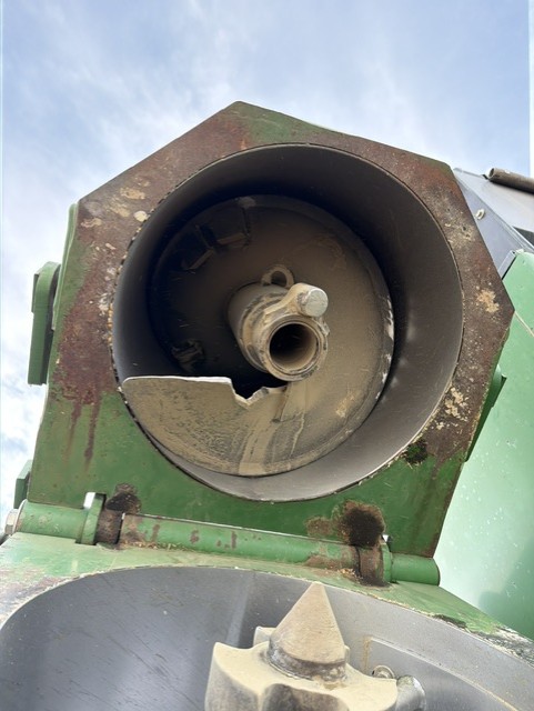 2007 Parker 938 Grain Cart