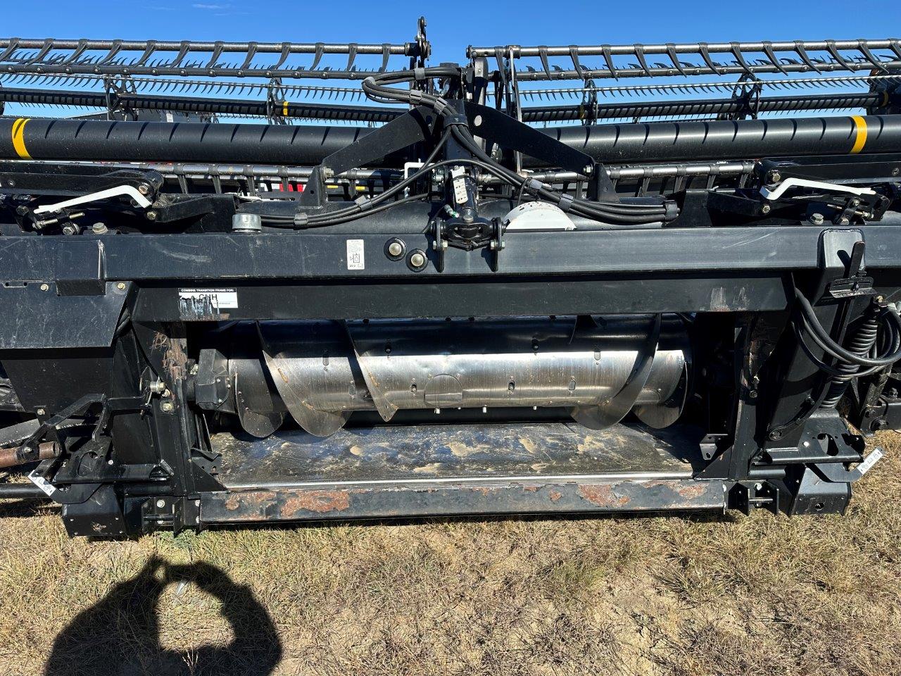 2016 MacDon FD75 Header Draper