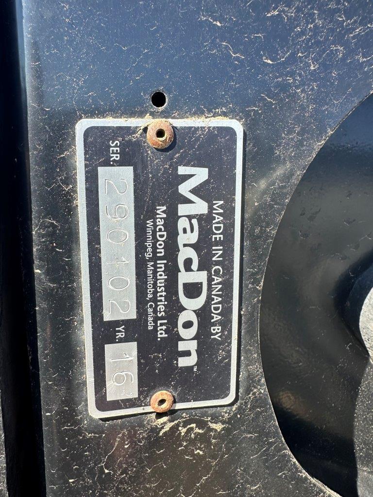 2016 MacDon FD75 Header Draper