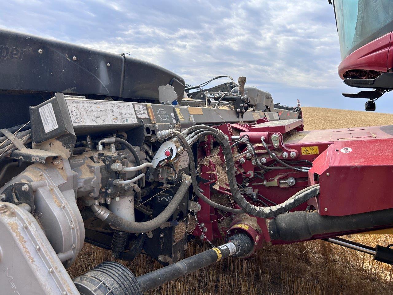 2024 MacDon FD250 Header Combine